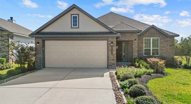 Photo of 204 Shoreview Dr, Conroe, TX 77303