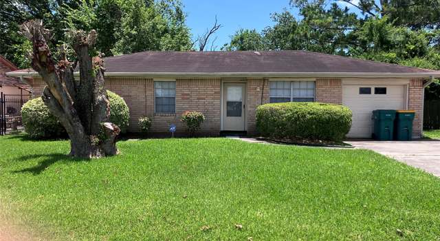 Photo of 3213 Taylor St, La Marque, TX 77568