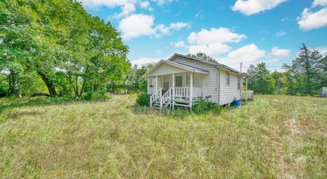Photo of 8633 Lewis Ln, Midway, TX 75852