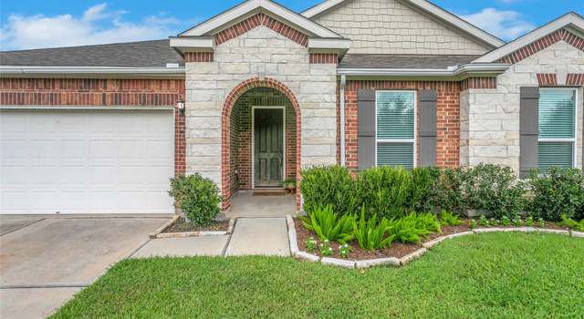 Photo of 3806 Canterbury Park Dr, Pearland, TX 77584