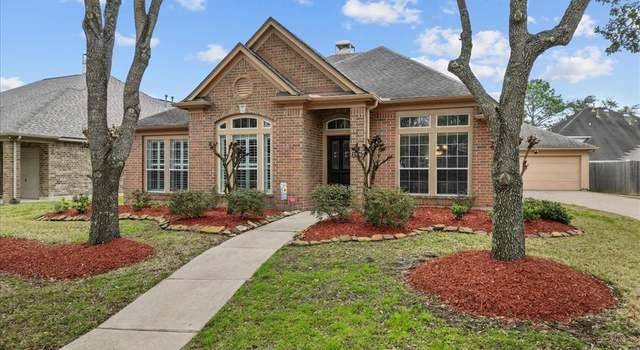 Photo of 3136 Indian Summer Trl, Friendswood, TX 77546