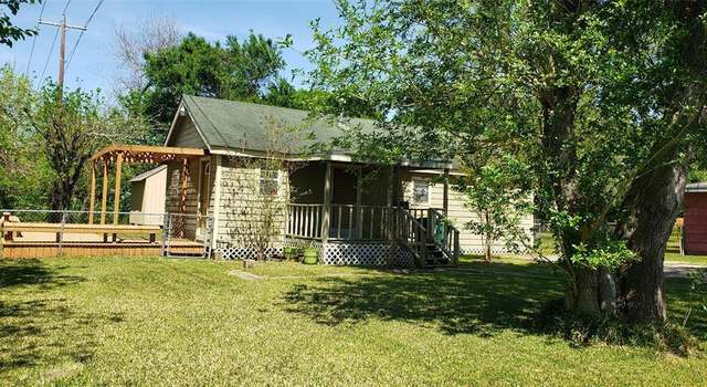 Photo of 1600 Oleander Dr, La Marque, TX 77568