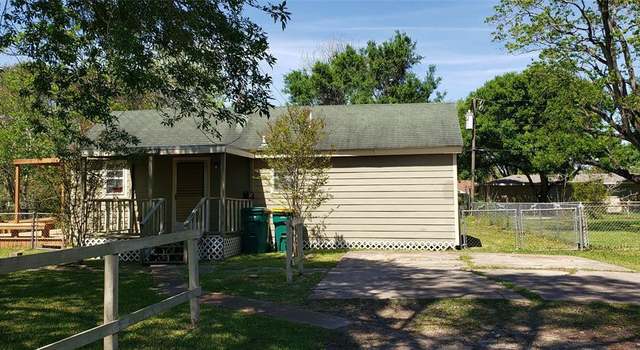 Photo of 1600 Oleander Dr, La Marque, TX 77568