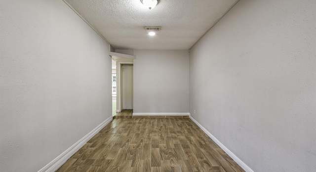 Photo of 9923 Valley Sun Dr, Houston, TX 77078
