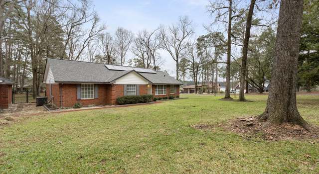 Photo of 10 Kristin Cir, Huntsville, TX 77320