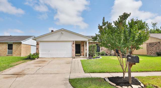 Photo of 17602 Wolf Hollow Dr, Houston, TX 77084
