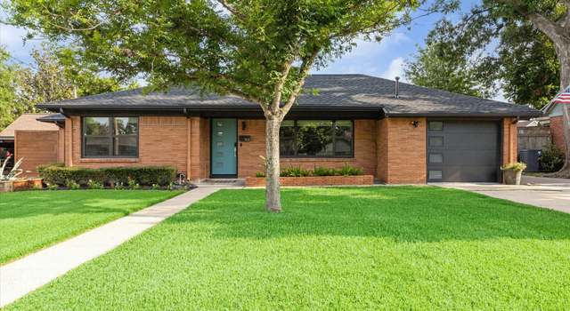 Photo of 702 Sue St, Houston, TX 77009
