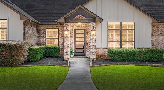 Photo of 11388 Majestic Dr, Montgomery, TX 77316