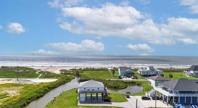 Photo of 810 Casa Dr, Crystal Beach, TX 77650