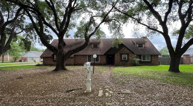 Photo of 103 Saint Marks St, Sugar Land, TX 77478