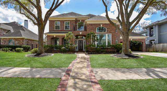 Photo of 26 Schubach Dr, Sugar Land, TX 77479