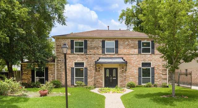 Photo of 10118 Lynbrook Hollow St, Houston, TX 77042