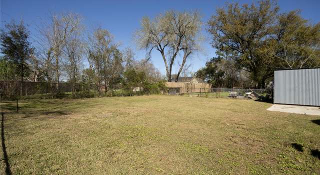 Photo of 3280 Cartwright St, Beaumont, TX 77701