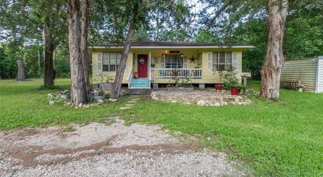 Photo of 280 The Woods Rd, Coldspring, TX 77331