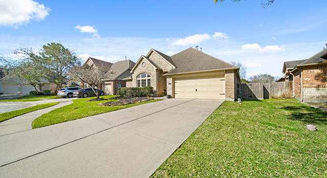 Photo of 6096 Scarborough Ln, League City, TX 77573