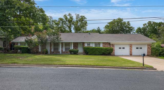 Photo of 170 Guy St, La Grange, TX 78945