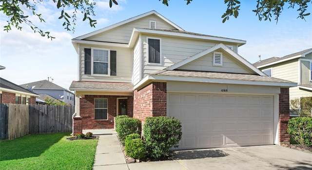 Photo of 10919 Barker Gate Ct, Cypress, TX 77433