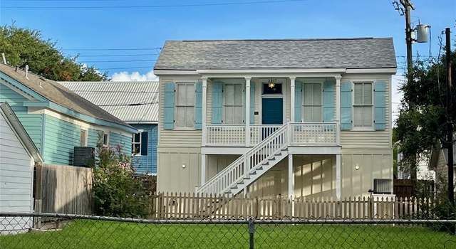 Photo of 2107 Avenue M 1/2, Galveston, TX 77550