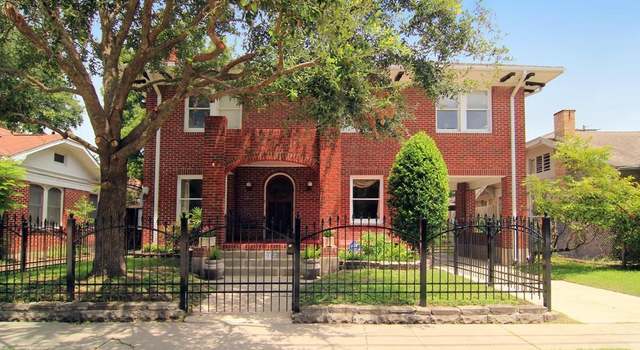 Photo of 805 Pecore St, Houston, TX 77009