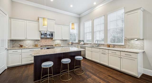 Photo of 8680 Emnora Ln, Houston, TX 77080