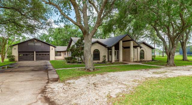 Photo of 1420 Avenue L, Santa Fe, TX 77510