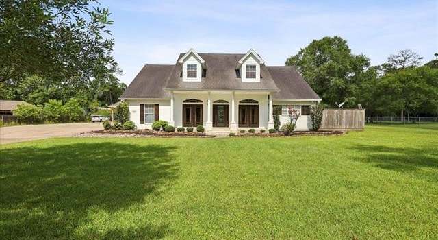Photo of 196 Trahan Rd, Lumberton, TX 77657
