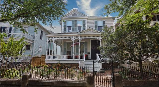 Photo of 1819 Sealy St, Galveston, TX 77550