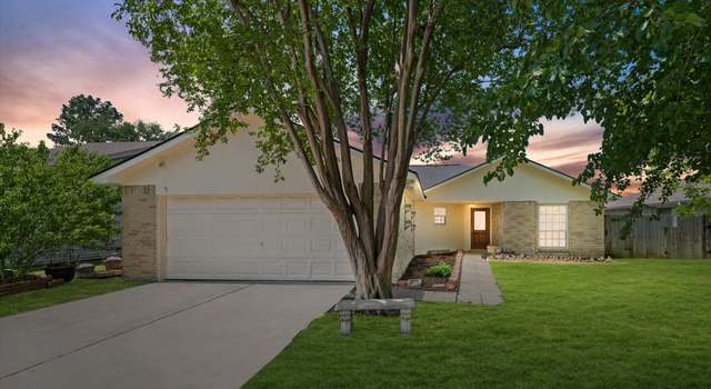 Photo of 8327 Snail Hollow Dr, Houston, TX 77064