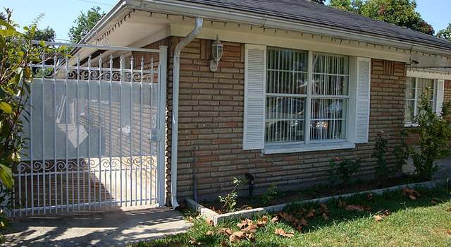 Photo of 6833 Bellaire Blvd, Houston, TX 77074
