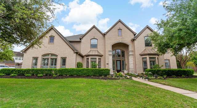 Photo of 2302 Paradise Canyon Dr, Pearland, TX 77584