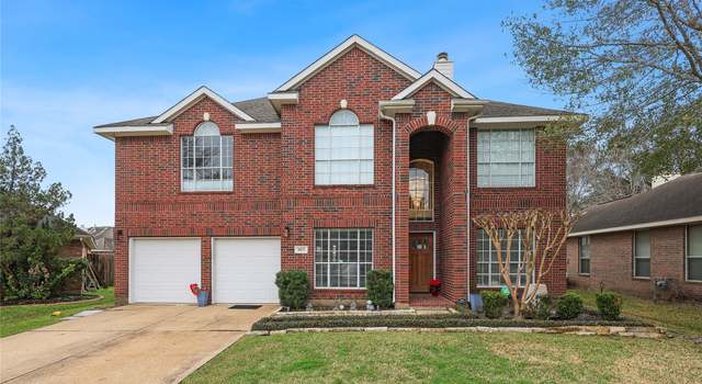 Photo of 1022 Tennyson Dr, Pearland, TX 77584