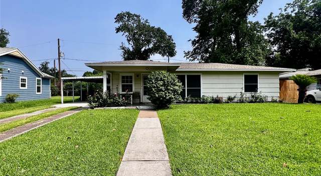 Photo of 7415 Dixie Dr, Houston, TX 77087