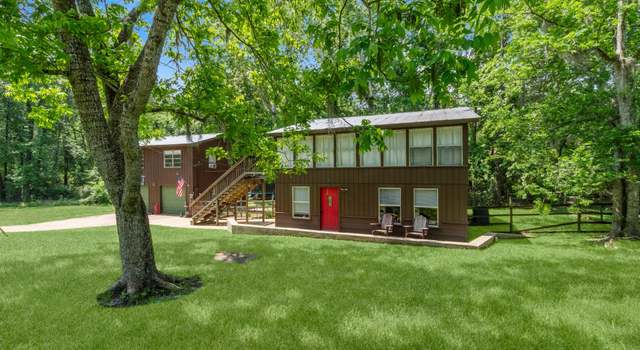 Photo of 50 White Oak St, Point Blank, TX 77364