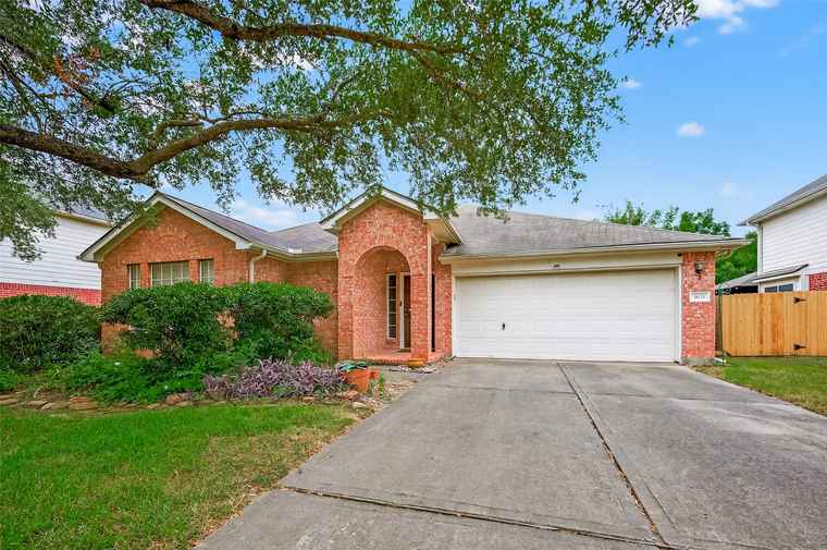 Photo of 3631 Lakearies Ln Katy, TX 77449