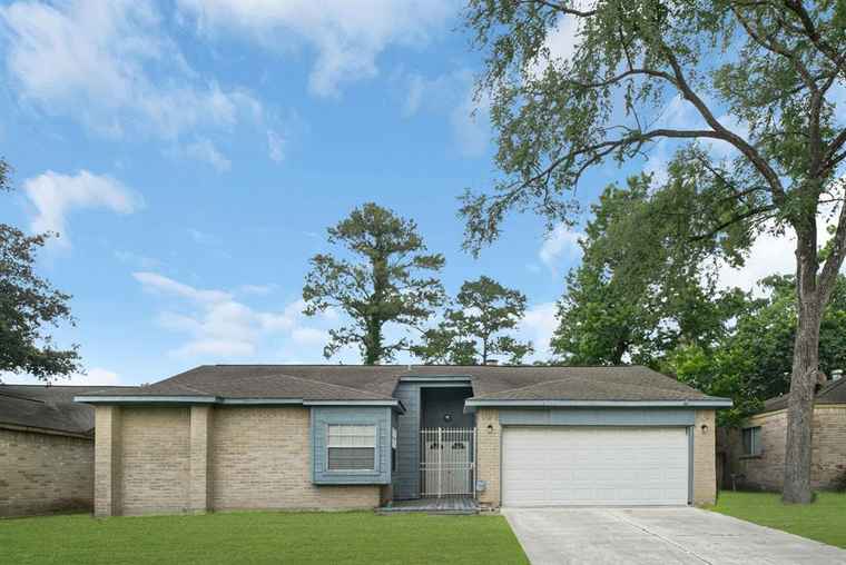 Photo of 3907 Monteith Dr Spring, TX 77373