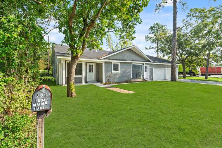 Photo of 1504 Maiden Ln Richmond, TX 77469