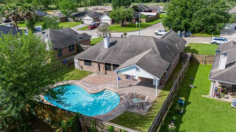 Photo of 23320 Sandpiper Trl Spring, TX 77373