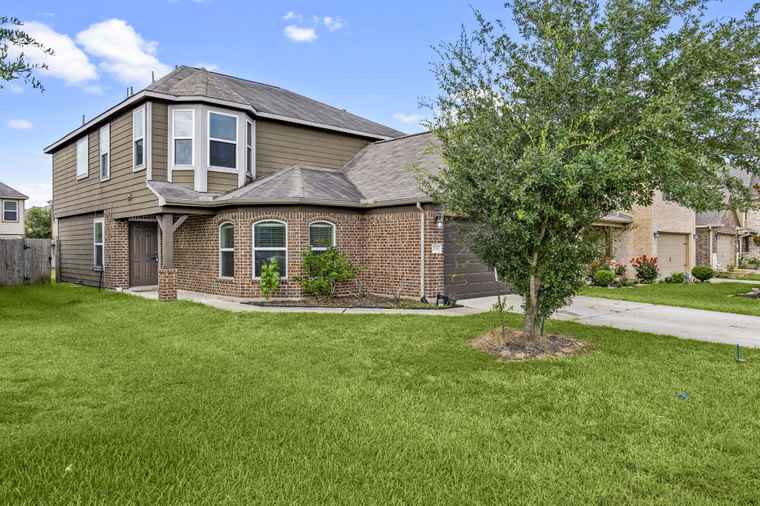 Photo of 3255 View Valley Trl Katy, TX 77493