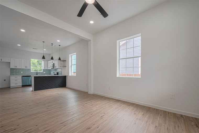 Photo of 1014 13th St Galveston, TX 77550