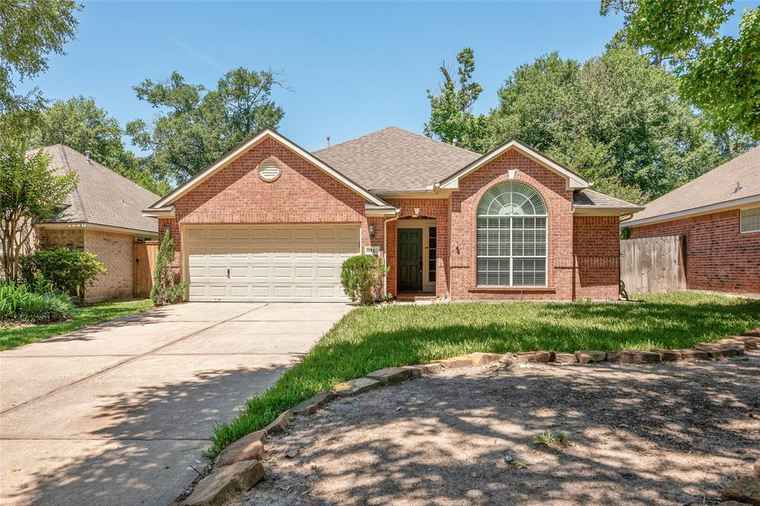Photo of 11 Camber Pine Pl The Woodlands, TX 77382