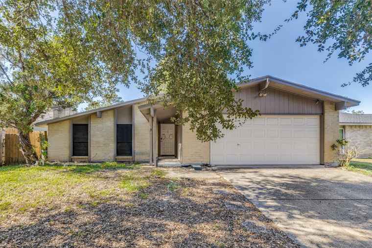 Photo of 2714 Killdeer Ln Humble, TX 77396