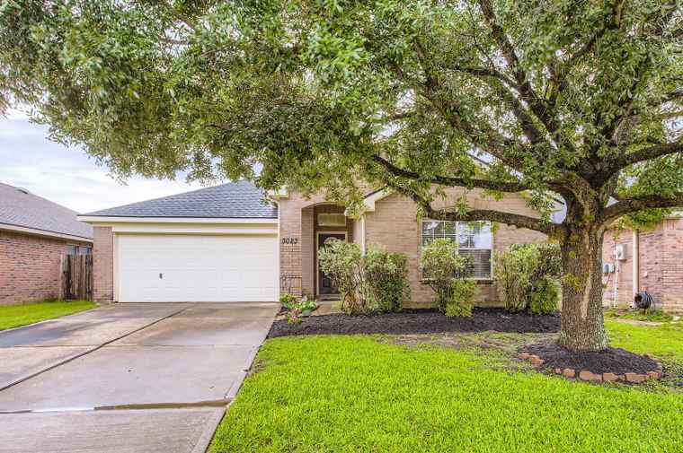 Photo of 3023 Sunset Landing Dr Katy, TX 77449