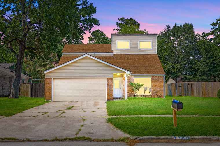 Photo of 23819 Creek Ridge Dr Spring, TX 77373