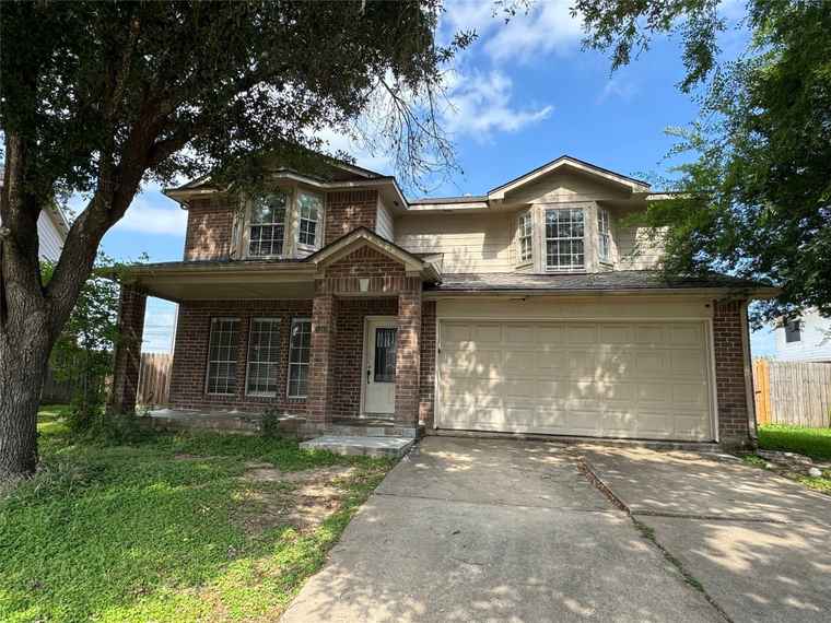 Photo of 3505 Stonegate Cir Pearland, TX 77584