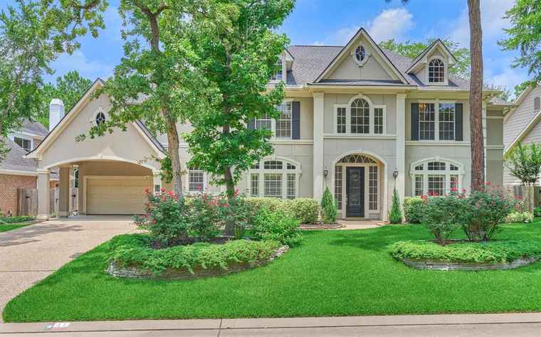 Photo of 11 Gilded Pond Pl The Woodlands, TX 77381
