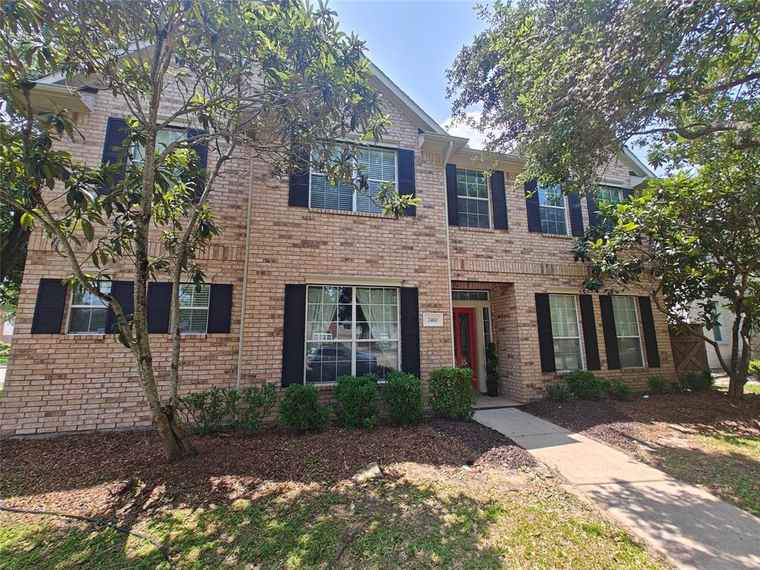 Photo of 2410 Drifter Ct Pearland, TX 77584