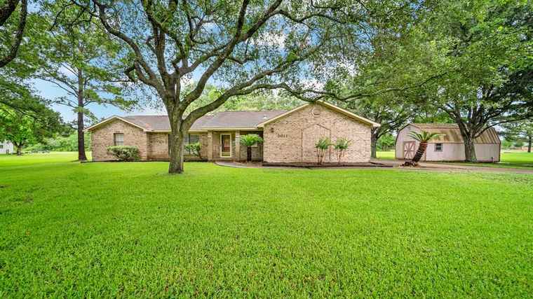 Photo of 3011 Piper Rd Pearland, TX 77584