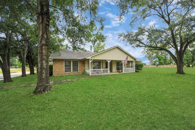 Photo of 20603 Fieldtree Dr Humble, TX 77338