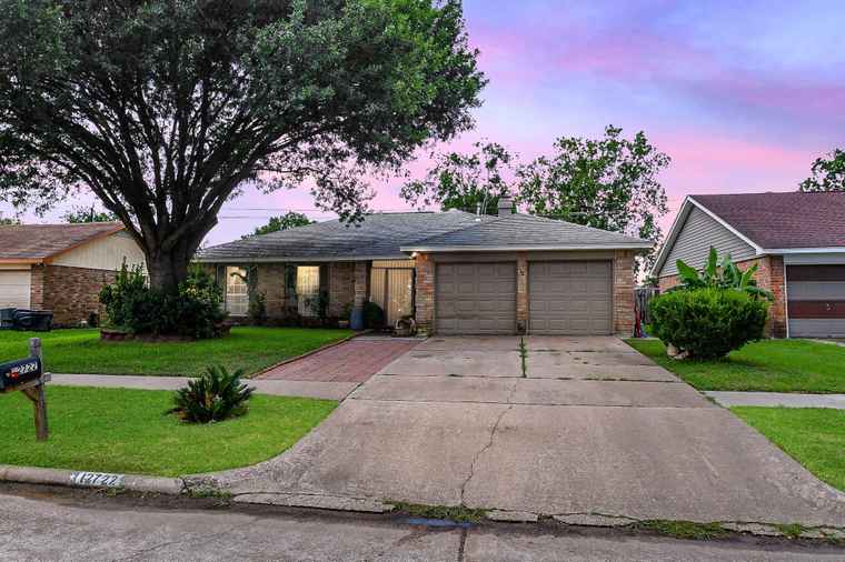 Photo of 12722 Lima Dr Houston, TX 77099