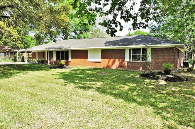 1205 S Fenner Ave, Cleveland, TX 77327 | MLS# 68247623 | Redfin